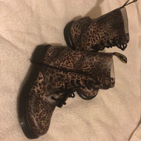 news - Picture 2 of 7